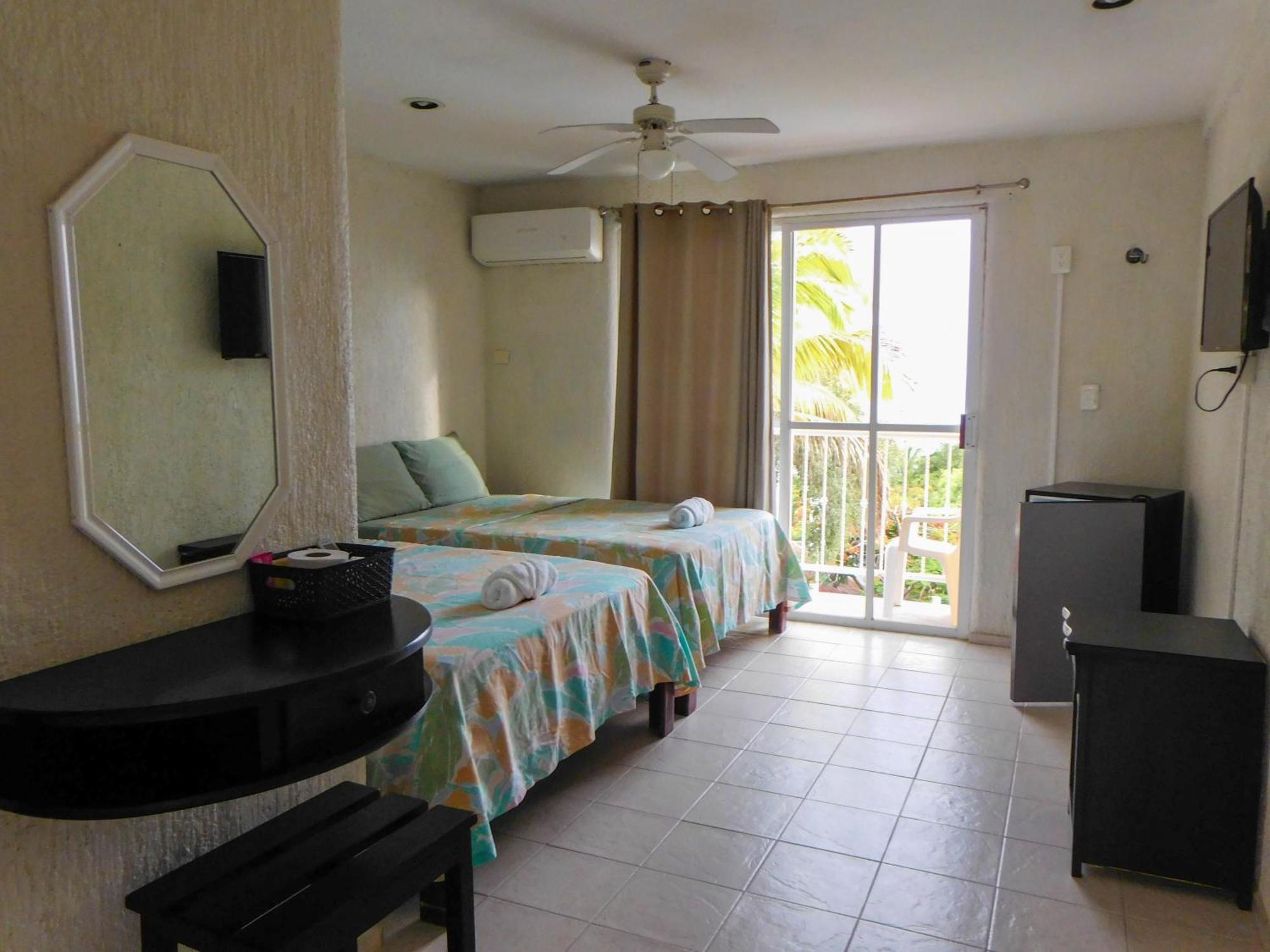 Hotel Ma Elena Isla Mujeres Luaran gambar